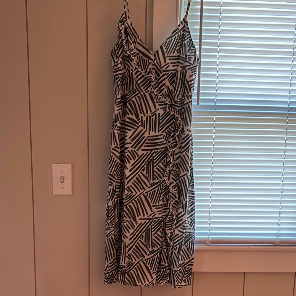 THML Green and White Patterned Women's Dress Size S